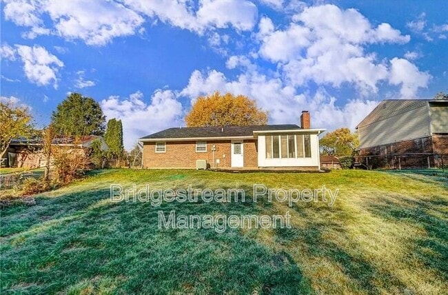 Building Photo - 7716 Timbercrest Dr