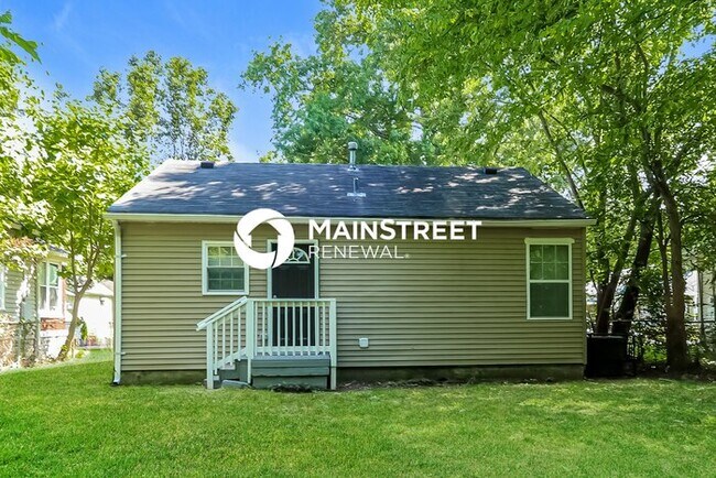 Building Photo - 2 Bedroom Pet-Friendly Home in Louisville,...