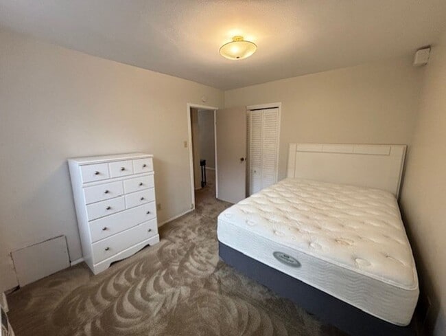 Building Photo - Beautiful Condo for Rent