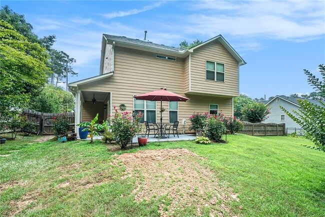 Building Photo - 2061 Hutton Dr