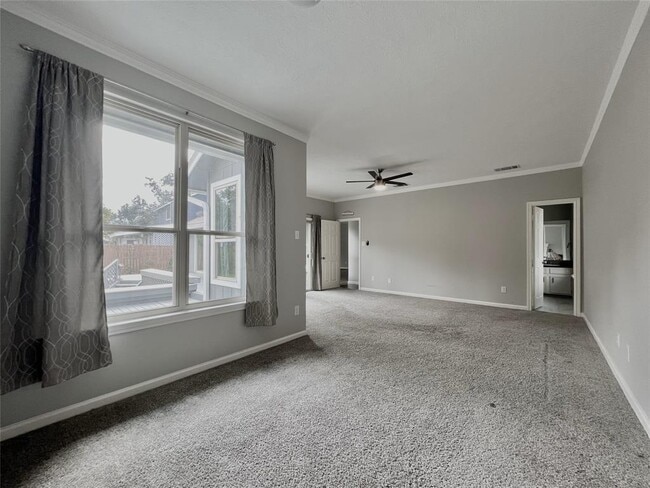 Building Photo - 11917 Meadowfire Dr