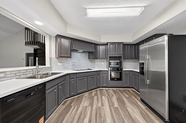 Building Photo - 12307 Gambit Dr