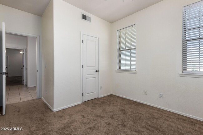 Building Photo - 6710 E University Dr