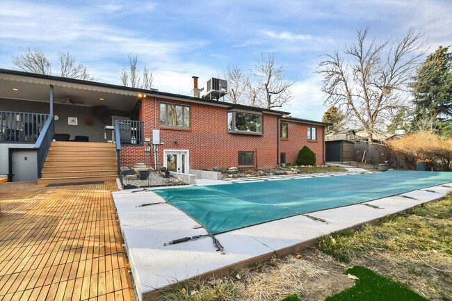 Building Photo - Amazing Backyard Oasis in Applewood - Available Soon - Schedule a tour TOAY!!