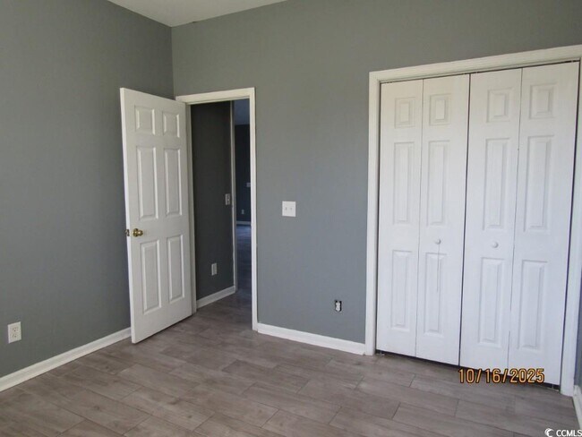 Building Photo - 1103 Checkerberry St