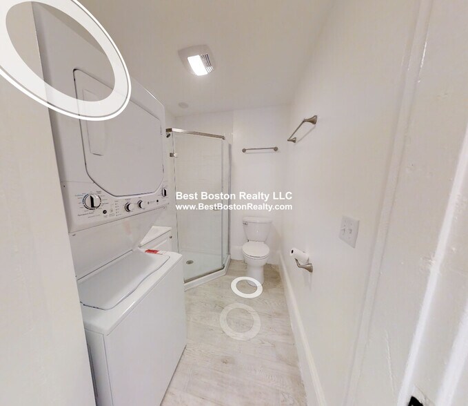 Building Photo - 48-50 Lowell St. Unit 2