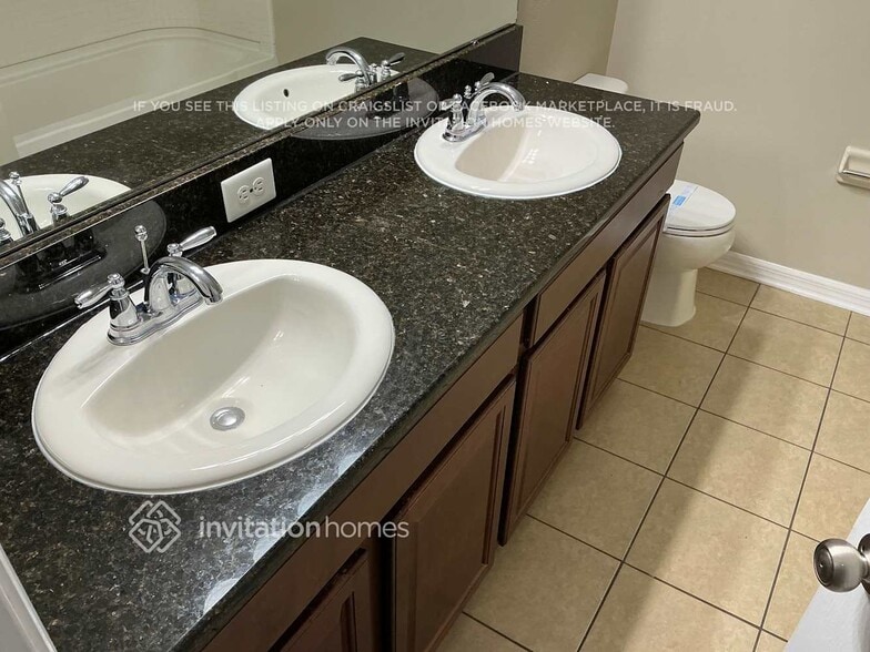 Building Photo - 12513 Belcroft Dr