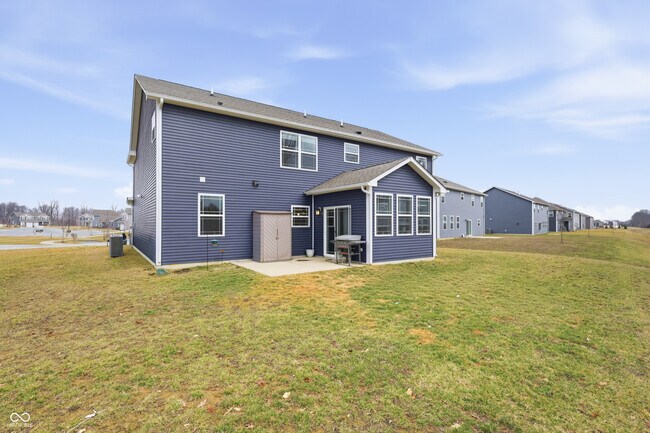 Building Photo - 7683 Fairwood Blvd