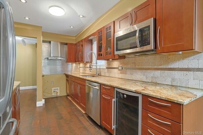 Building Photo - 9 Teramar Way