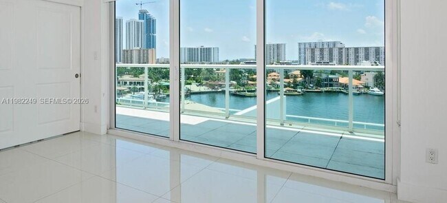 Building Photo - 400 Sunny Isles Blvd