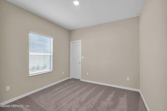 Building Photo - 522 Falcon Ridge Rd