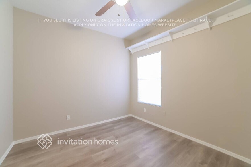 Building Photo - 791 E Glenmere Dr