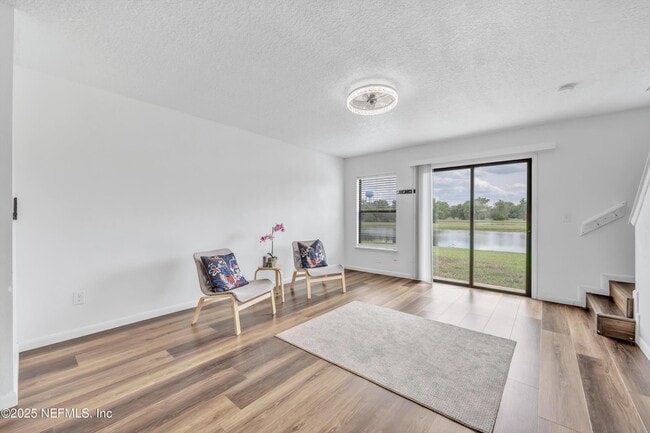 Building Photo - 427 Cabernet Pl