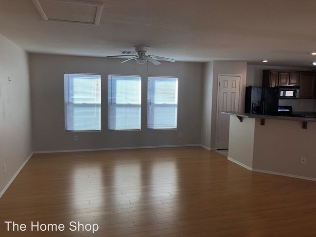 Building Photo - 4 br, 2.5 bath House - 5300 Welch Valley Ave.
