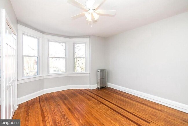 Building Photo - 321 E 29th St