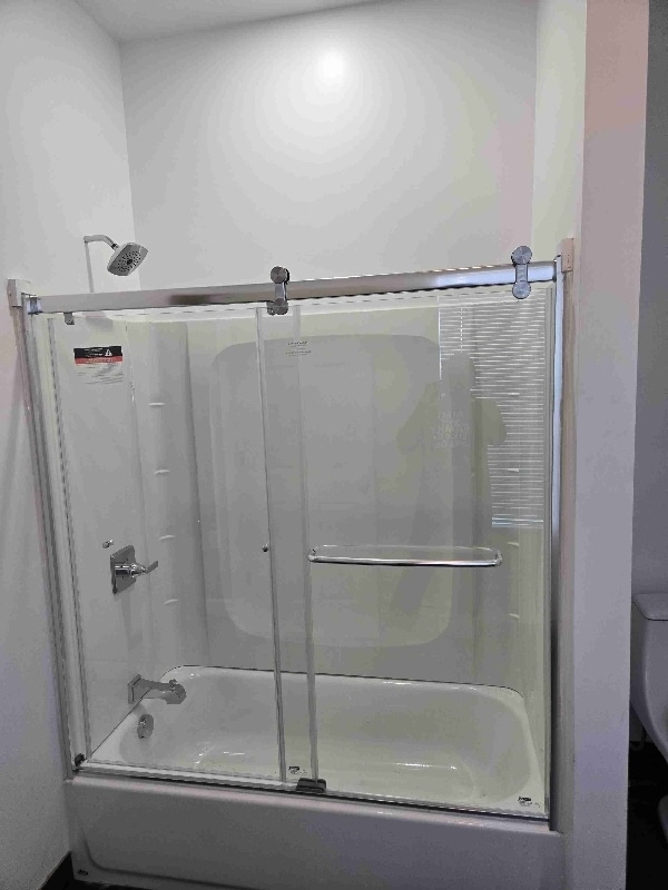 Building Photo - 52 Lander St