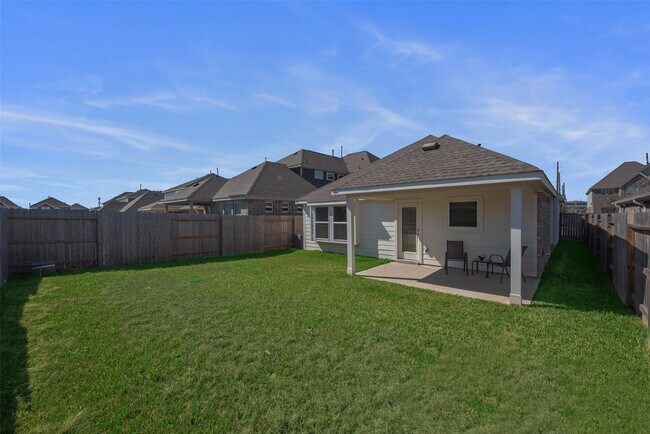 Building Photo - 7534 Coral Ter Dr