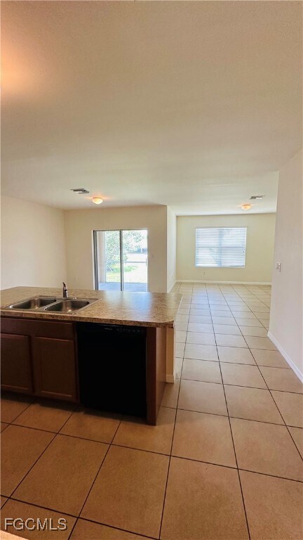Building Photo - 4417 SW 15th Pl