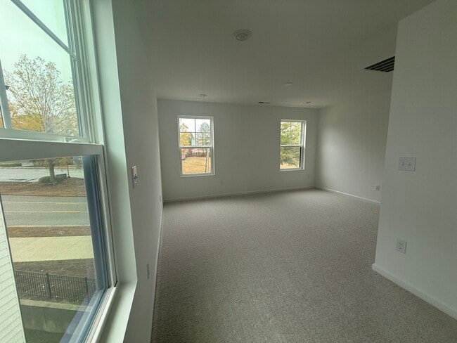 Building Photo - 1512 Crescent Townes Wy