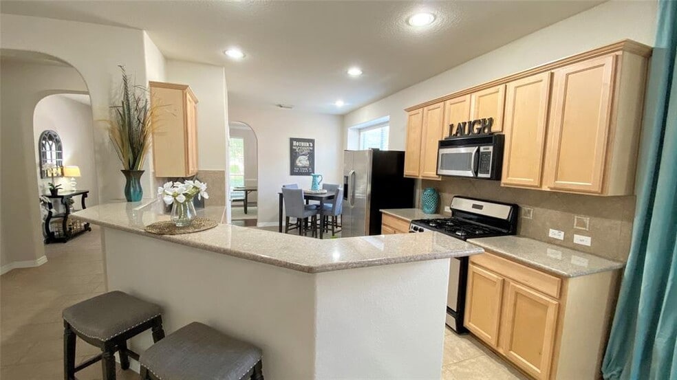 Building Photo - 314 River Briar Ln