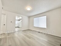 Building Photo - 49 S 200 W