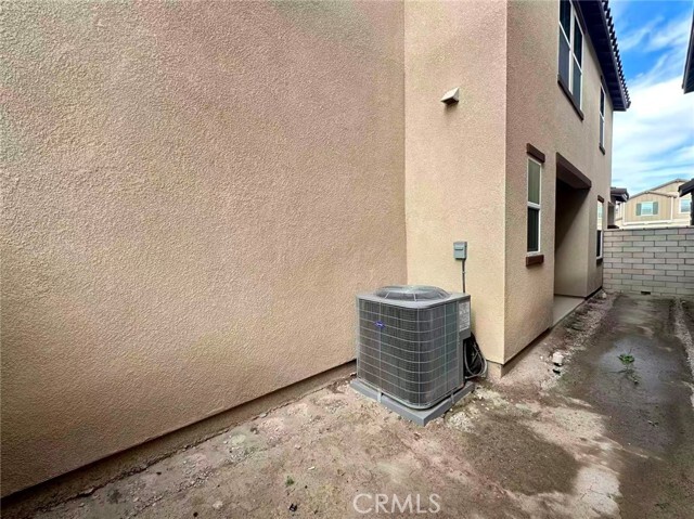 Building Photo - 8536 Midway Ln