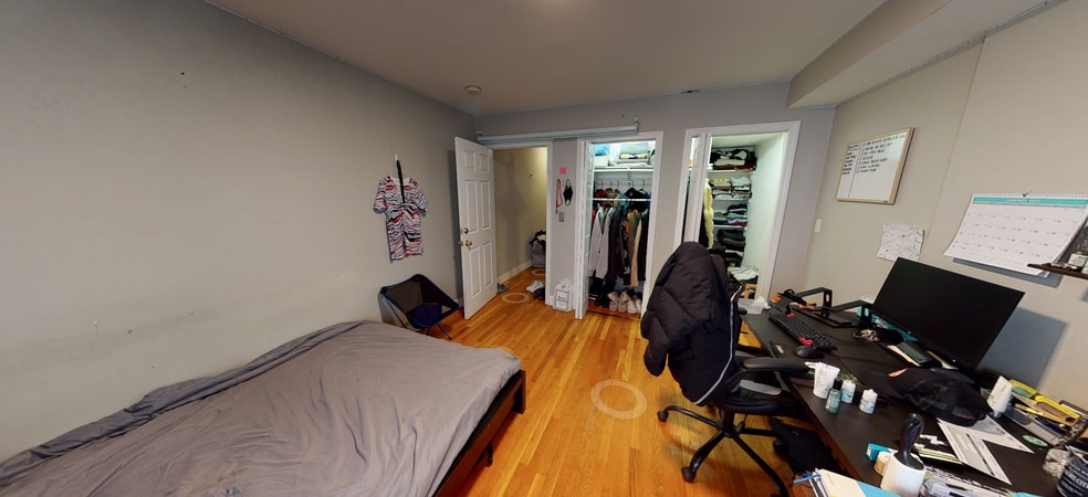 Building Photo - 83 Windsor St