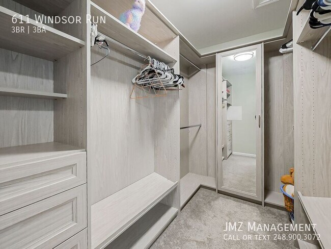 Building Photo - 611 Windsor Run