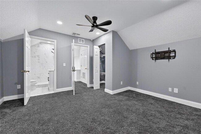 Building Photo - 2260 Pickford Cir