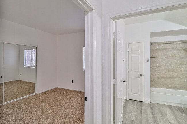 Building Photo - 5250 S Rainbow Blvd