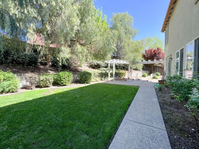 Building Photo - Spacious San Ramon Windemere Home.