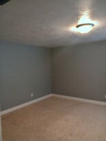 Building Photo - 3461 Jupiter Hills Dr