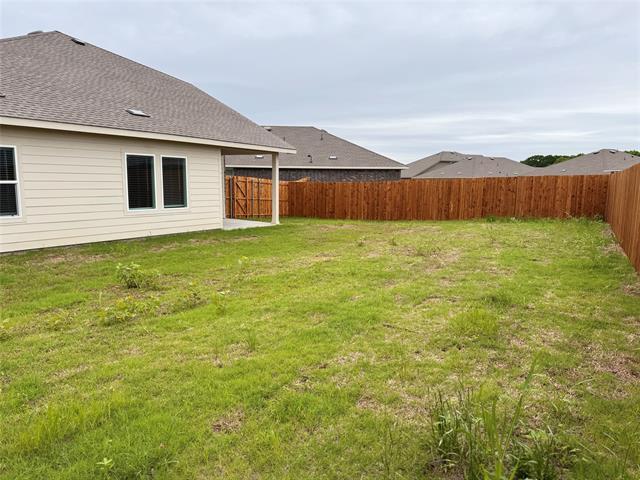 Building Photo - 3917 Oakcrest Ln