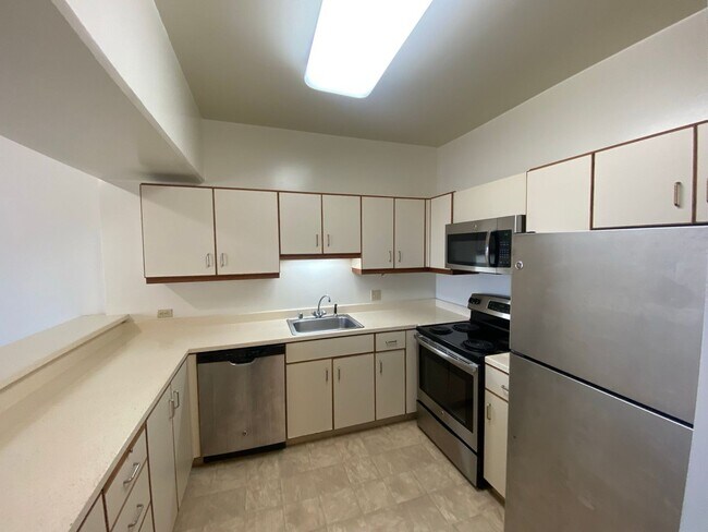 Building Photo - One Bedroom Condo in Pacific Park Plaza