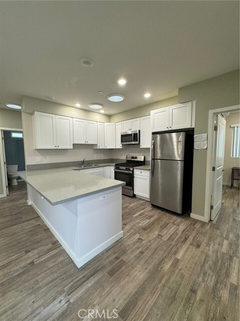 Building Photo - 621 Normandie Ave