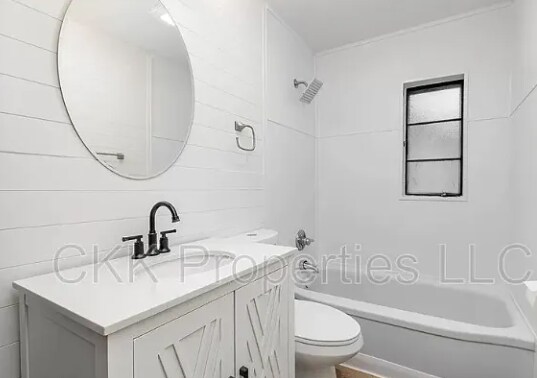Building Photo - 4916 Jameson St