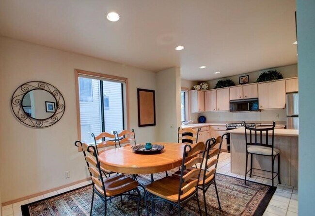 Building Photo - 23 Eaglewood
