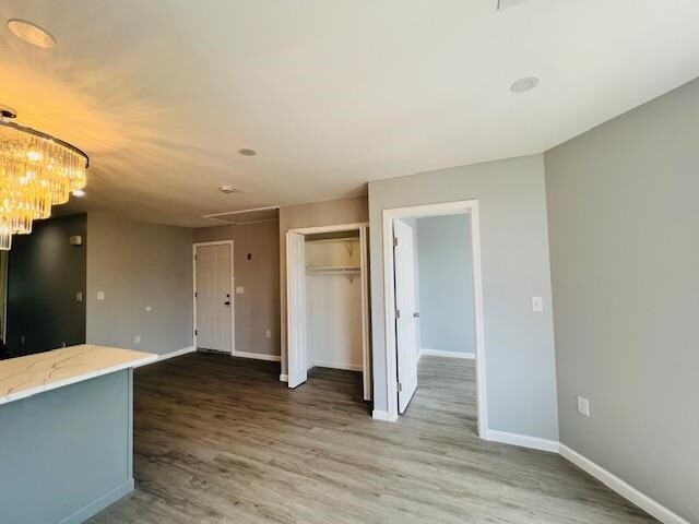 Building Photo - 607 Garfield Ave