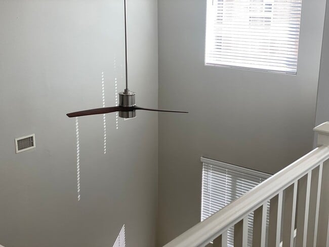 Building Photo - NW!!! 4 bedrooms!!! Pool and Spa!!! All ti...