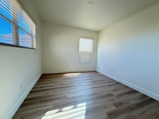 Building Photo - 8971 College Green St