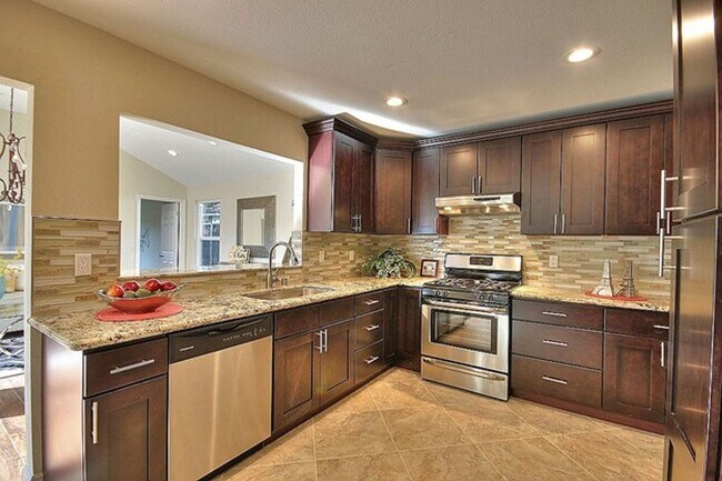 Building Photo - 118 Pagosa Way