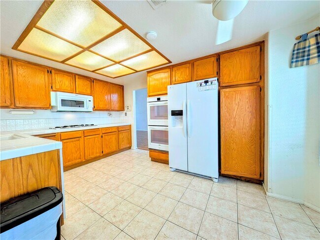 Building Photo - 7754 Fox Tail Ct