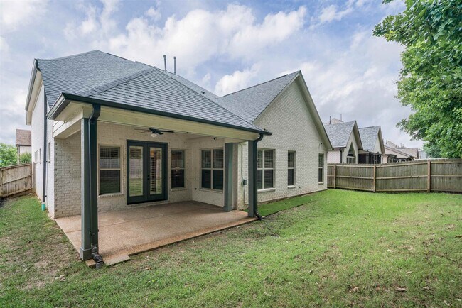 Building Photo - 4713 Emmas Cir W