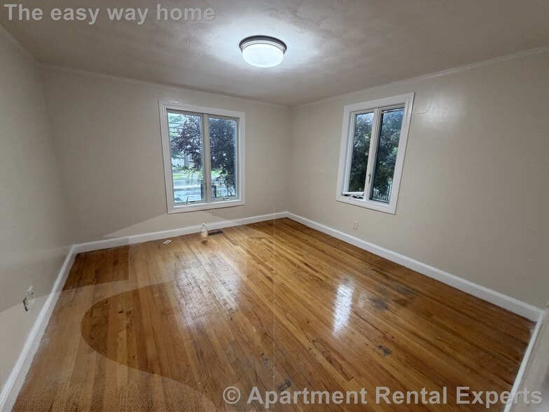 Building Photo - 167-169 Summer St Unit #1