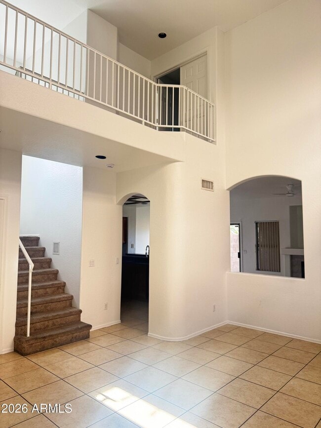 Building Photo - 1922 N 106th Ln