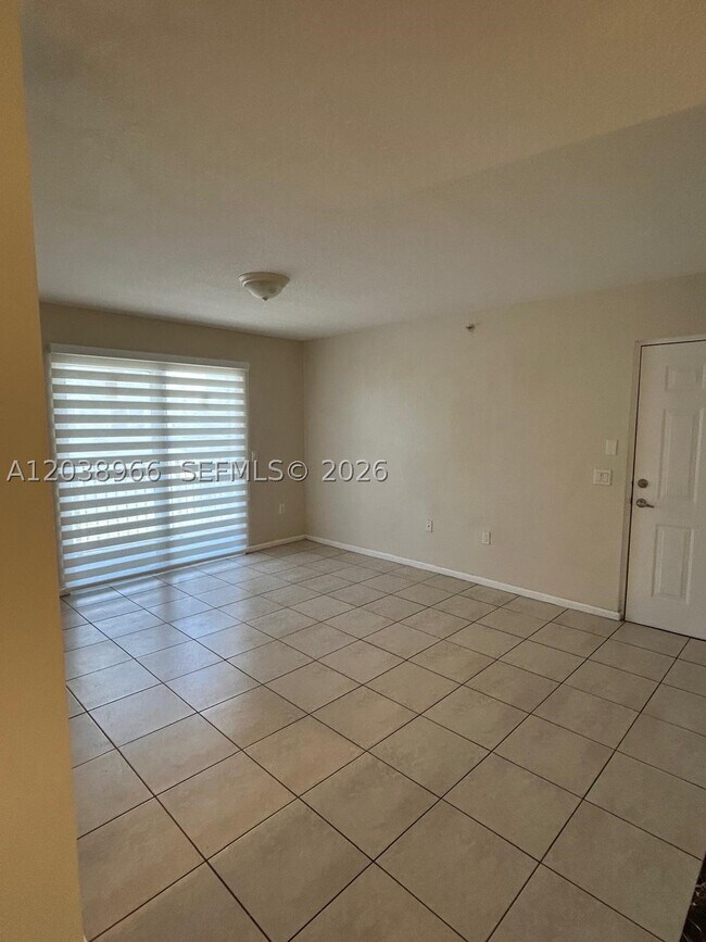 Building Photo - 15460 SW 284th St