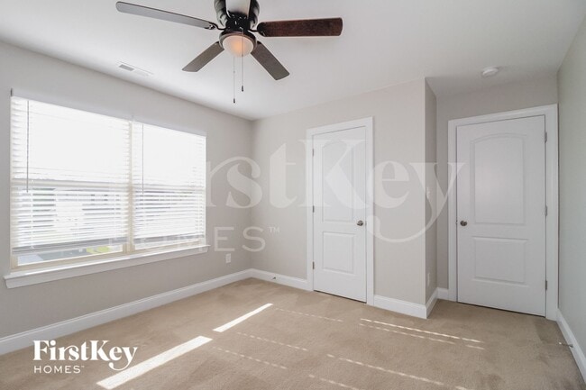 Building Photo - 114 Rosemont Ln