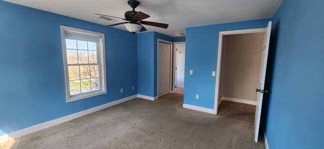 Building Photo - 14 Vista Ridge Dr