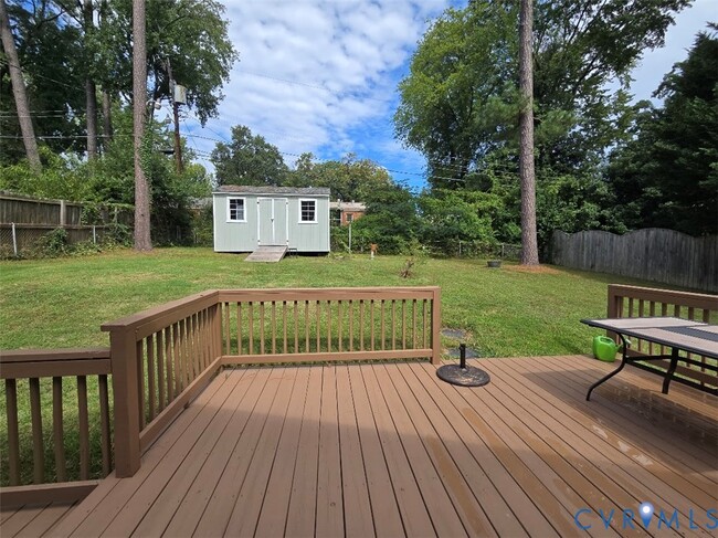 Building Photo - 8506 Spalding Dr