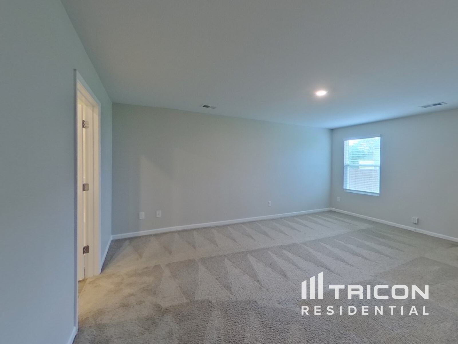 Building Photo - 1071 Bluecoat Cir